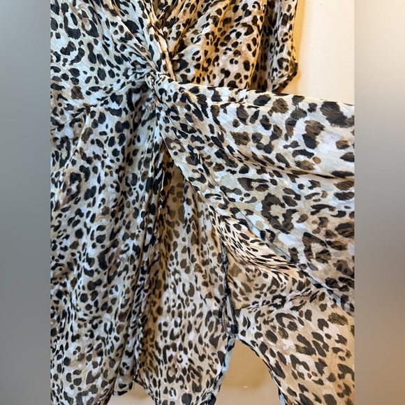 Time and Tru Leopard Print Sheer Swimsuit Cover Up Size Large - Picture 3 of 4
